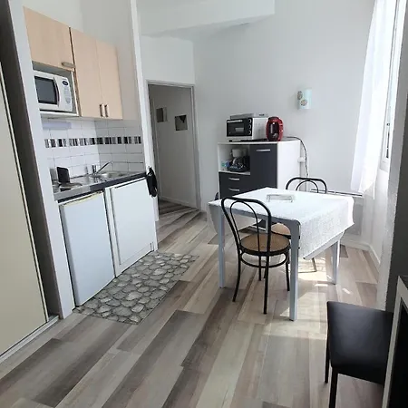 Apartment Joli Studio 100M De La Plage Et Du Port